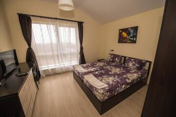 Фото номера Дом с 8 спальнями Гостевой дом Vakarel Residence г. Vakarel 47